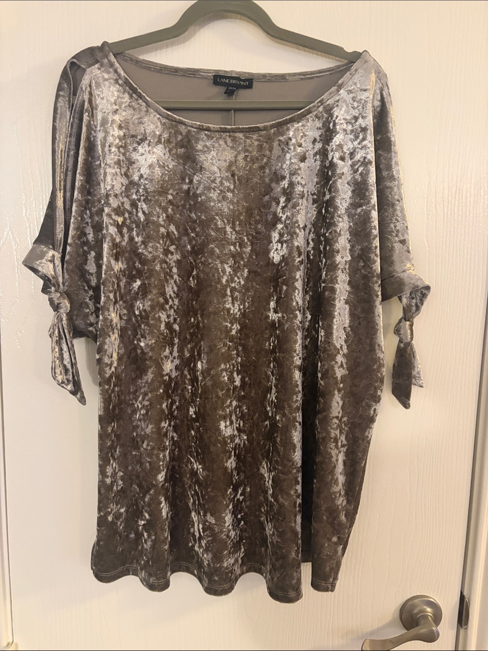 Lane Bryant silver velvet split sleeve tunic 22 /24